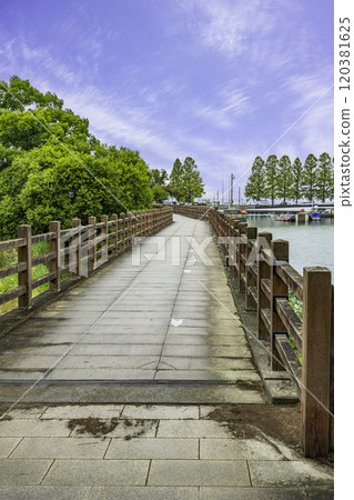 Otsu, Zeze Castle Ruins Park, Otsu City, Shiga Prefecture 120381625