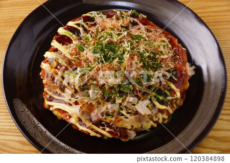 Pork ball okonomiyaki 120384898
