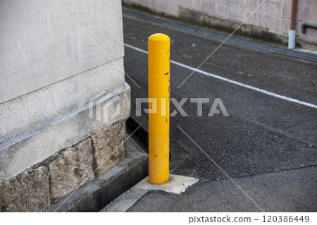 角落防撞桿 120386449