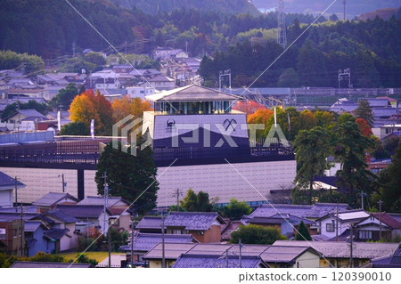 深秋日出時的岐阜關原戰場紀念館 120390010