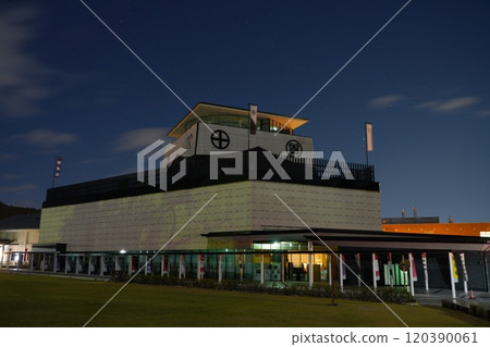 深秋的岐阜關原戰場紀念館夜景 120390061