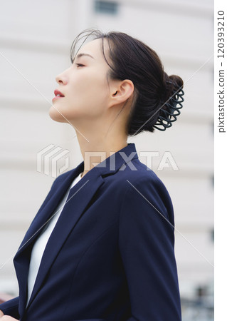 A career woman who was selected as a project leader A career woman who was selected as a project leader 120393210