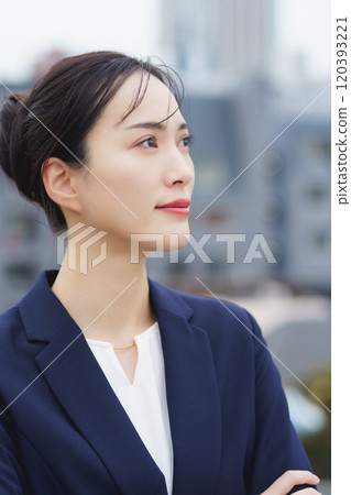 A career woman who was selected as a project leader A career woman who was selected as a project leader 120393221