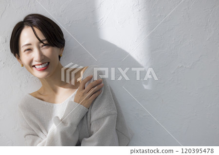 針織的中間女人 120395478