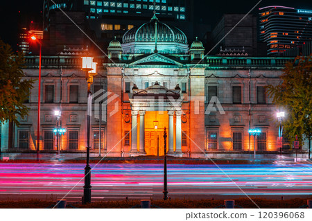 大阪的復古建築燈火通明 120396068