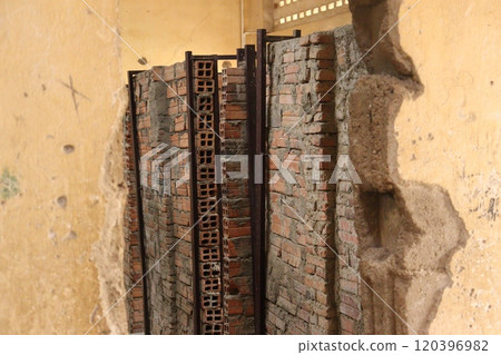 金邊吐斯廉營地內部 120396982