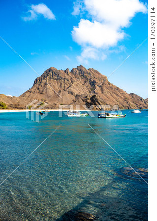 帕達爾島科莫多國家公園景觀 帕達爾島科莫多國家公園景觀 120397114