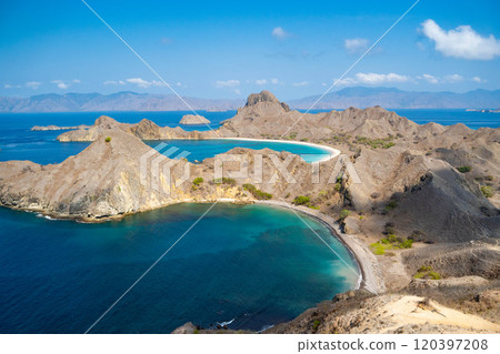 帕達爾島科莫多國家公園景觀 120397208