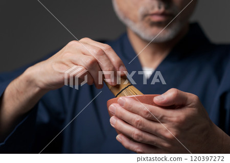 老人泡茶 老人泡茶 120397272