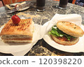 bread toast kept on the table 120398220