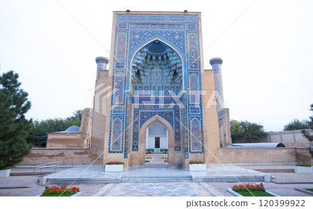 Guri Amir, a mausoleum of the Turco-Mongol conqueror Timur in Samarkand, Uzbekistan Guri Amir, a mausoleum of the Turco-Mongol conqueror Timur in Samarkand, Uzbekistan 120399922