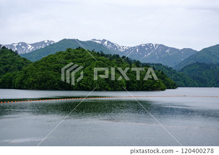 Spring inspection release of Minakami 3 Dams - Yagisawa Dam Spring inspection release of Minakami 3 Dams - Yagisawa Dam 120400278