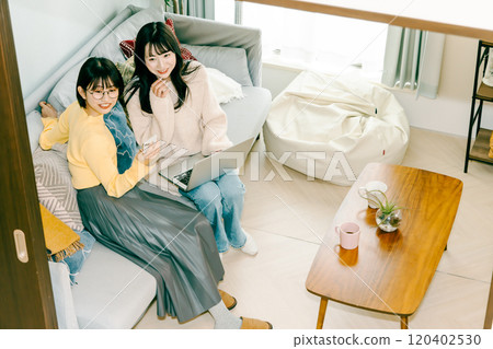 room sharing 120402530