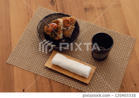 Onigiri Japanese food 120403338