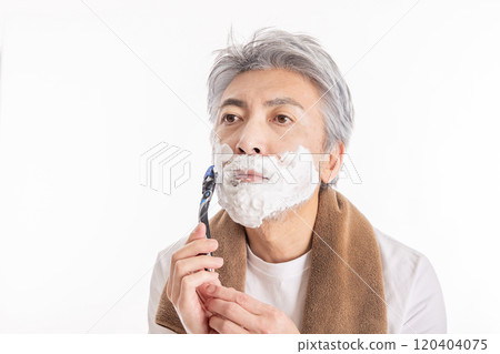 Beauty image of middle-aged men Beauty image of middle-aged men 120404075