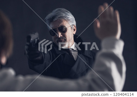追捕罪犯的偵探 追捕罪犯的偵探 120404114