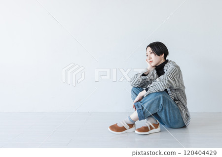 少婦坐體育 120404429