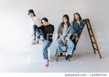 Z世代男女團 120404430