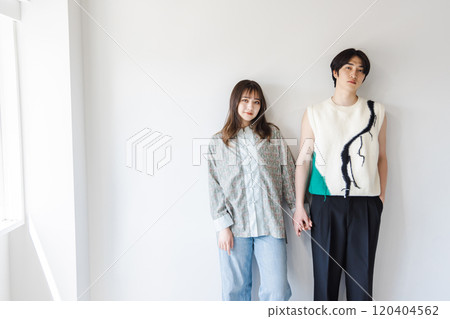 stylish couple cuddling stylish couple cuddling 120404562