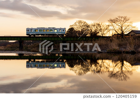 Hongo, Kakegawa City, Shizuoka Prefecture Tenryu Hamanako Railway and scenery along the line 120405159