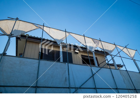 Scattering prevention measures during demolition of ordinary houses 120405258