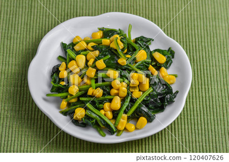 Spinach and corn stir-fried in butter Spinach and corn stir-fried in butter 120407626