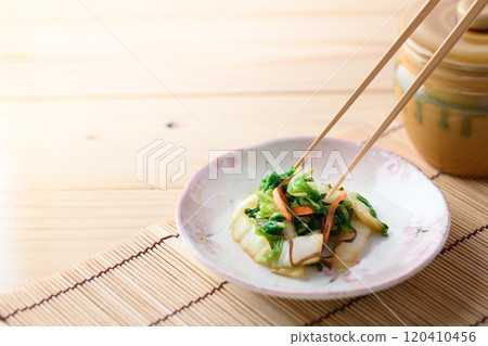 Easy to make at home ♪ Lightly pickled Chinese cabbage and salted kelp 120410456