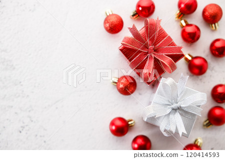 Red and white gift boxes on white marble background. Christmas New year concept. Selective focus. 120414593