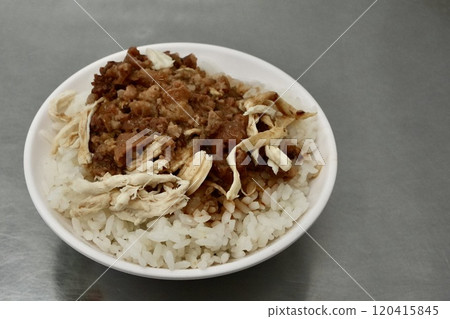 Fried chicken rice 120415845