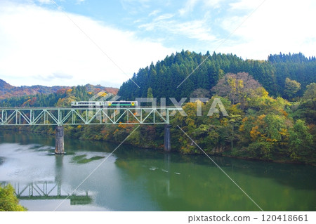 Second Tadami River Bridge Tadami River Autumn leaves 120418661