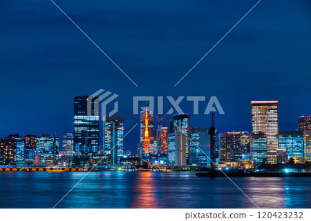 Tokyo Bay night view 2024 Looking towards Harumi Pier Park Tokyo Bay night view 2024 Looking towards Harumi Pier Park 120423232