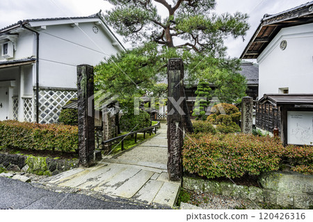 長野縣南木曾町妻籠宿脅本陣奧屋林屋住宅 120426316