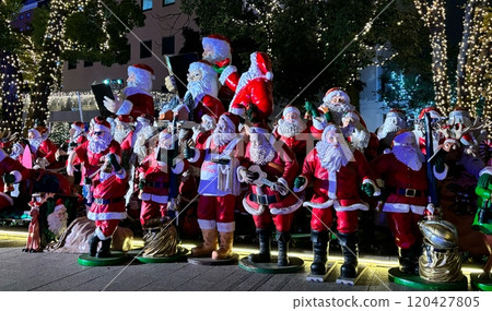 Santa Clauses having fun Santa Clauses having fun 120427805