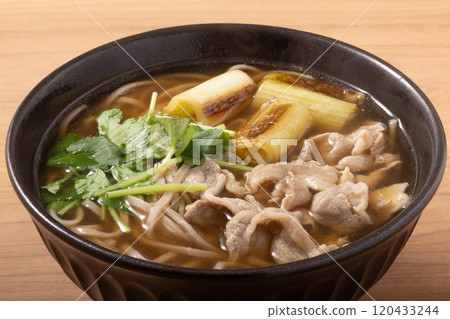 鴨蔥蕎麥麵(鴨肉薄片) 鴨蔥蕎麥麵(鴨肉薄片) 120433244