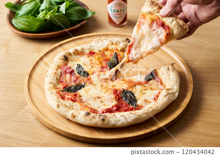 買一杯新鮮出爐的瑪格麗塔 120434042