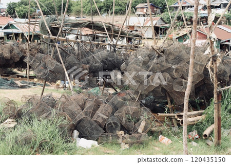 Cambodia's floating villages 120435150