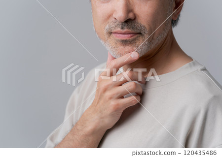 Beauty for middle-aged men with gray hair 120435486