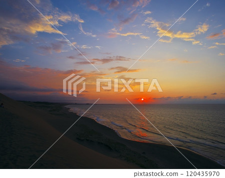 Tottori Sand Dunes in Summer - Watching the sun set over the Sea of Japan from horseback 120435970