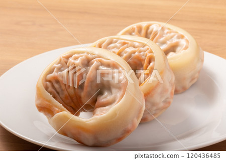 [Korean dumplings] Kimchi Mandu before cooking 120436485