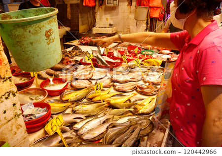Fish sold at a market in North Point of Hong Kong Island. Many fish are unfamiliar in Japan Fish sold at a market in North Point of Hong Kong Island. Many fish are unfamiliar in Japan 120442966