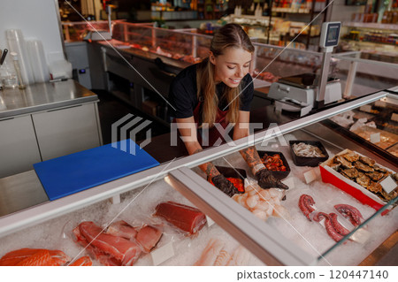 Visit our Fresh Seafood Market for a variety of delicious seafood served by friendly staff 120447140