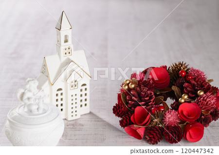 Christmas image (wreath) Christmas image (wreath) 120447342