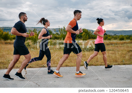 Preparation of the athletic team for the Athletic Marathon Journey 120450645