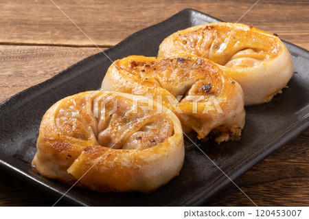 [Korean dumplings] Kimchi Mandu 120453007