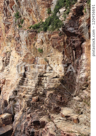Sandanbeki (Wakayama Prefecture) 120456691