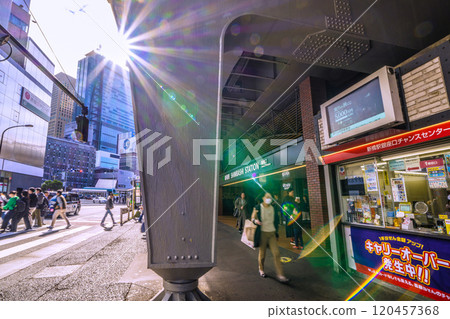 日本東京市容公明...結轉正在發生！ ！ …新橋站銀座口機會中心等景觀 120457368