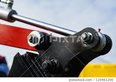 Hydraulic mechanism on modern machine Hydraulic mechanism on modern machine 120461200