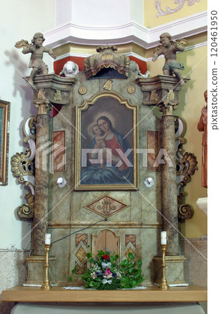 The altar of Our Lady in the church of Saint Barbara in Bedekovcina, Croatia The altar of Our Lady in the church of Saint Barbara in Bedekovcina, Croatia 120461950