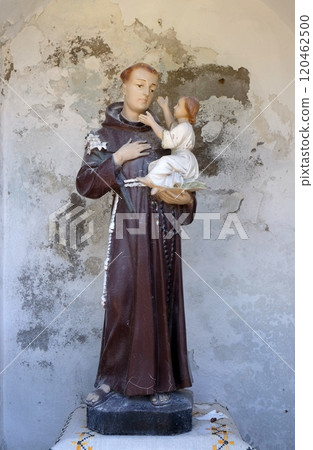 Saint Anthony of Padua in the chapel in the village Stitar, Croatia Saint Anthony of Padua in the chapel in the village Stitar, Croatia 120462500