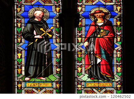 Saints Francis of Assisi and Bonaventura, stained glass window in the Basilica di Santa Croce (Basilica of the Holy Cross) - famous Franciscan church in Florence, Italy Saints Francis of Assisi and Bonaventura, stained glass window in the Basilica di Santa Croce (Basilica of the Holy Cross) - famous Franciscan church in Florence, Italy 120462502